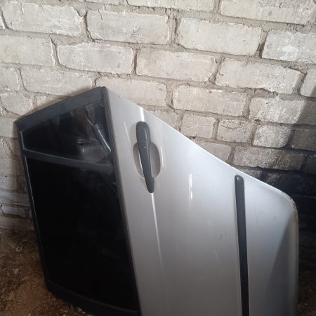 BMW E46 Facelift Universāls kreisās aizmugures durvis