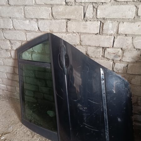 BMW E46 Facelift Universāls kreisās aizmugures durvis