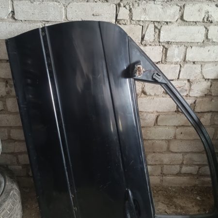 BMW E46 Facelift Universāls kreisās priekšas durvis