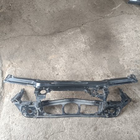 BMW E46 priekšas konstrukcija