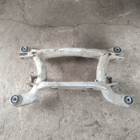 BMW E39 Sedans Aizmugures pusrāmis