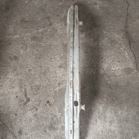 BMW E46 priekšas triecienbalsts