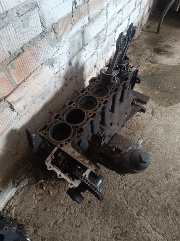 BMW E60 Dzinējs 530d 160kw